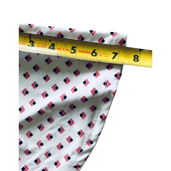 LIZ CLAIBORNE CAREER Women’s Blouse White Side Tie Diamond Print Top Size Small - Picture 8 of 10